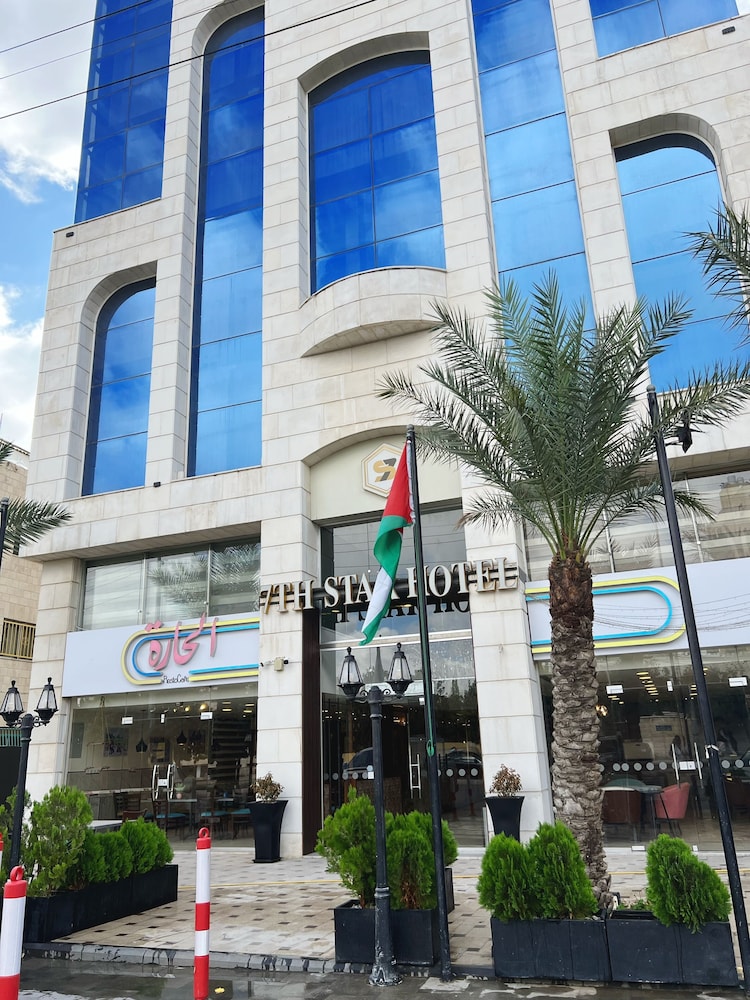 The Seventh Star Hotel Suites — Amman
