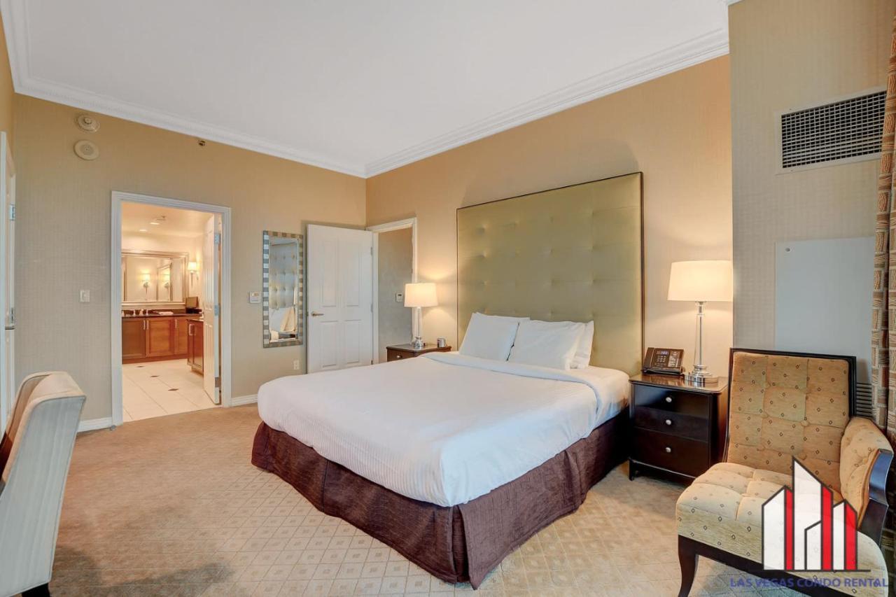 Signature 2Br3Ba balcony combo units 29 602 and 04