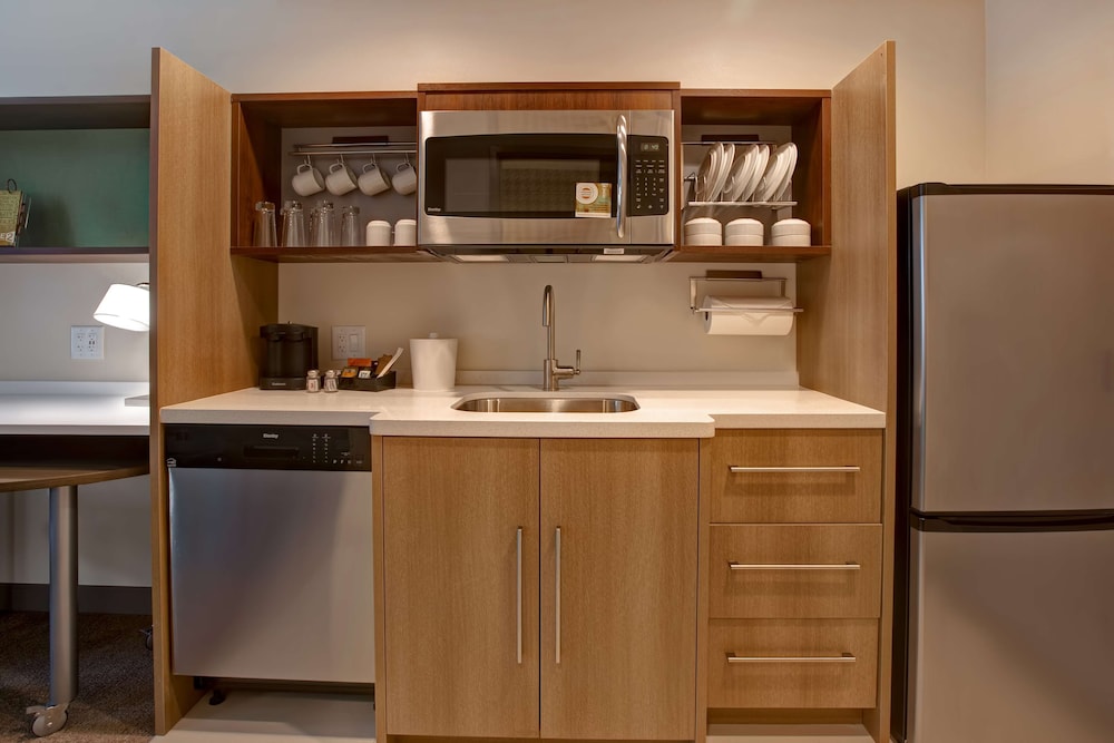 Home2 Suites by Hilton Charlotte Northlake - photo 15