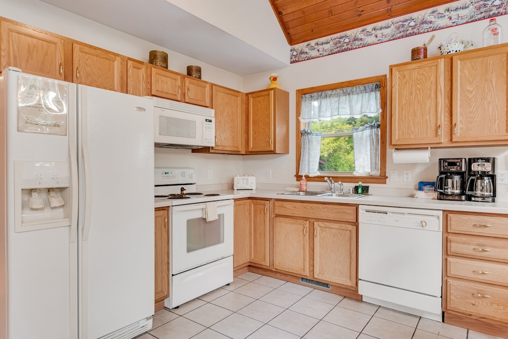 Thunderbird Resort Condo - photo 8