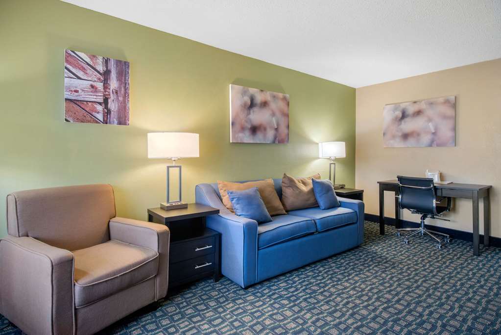 Quality Inn & Suites Brooksville I 75 Dade City - photo 17