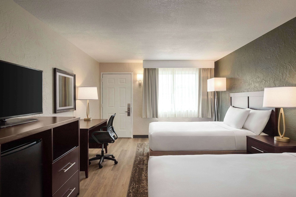 Mai Hana Hotel & Suites International Drive - photo 19