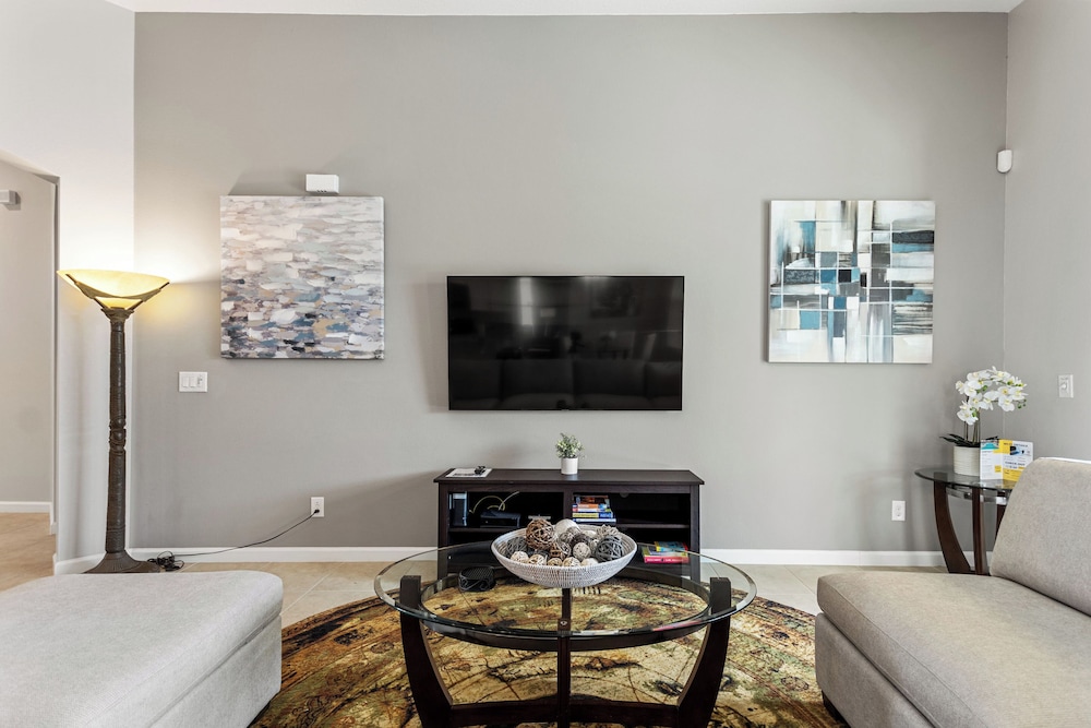Breathe Easy at Solterra Resort by Shine Villas condo - photo 92