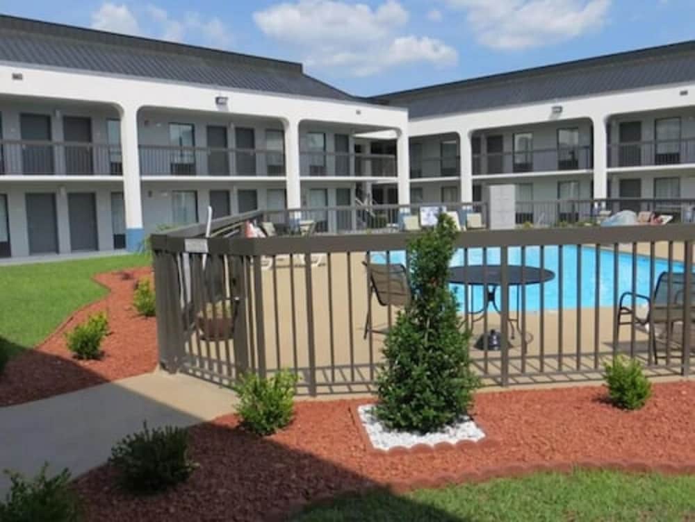 Baymont by Wyndham Florence - photo 22