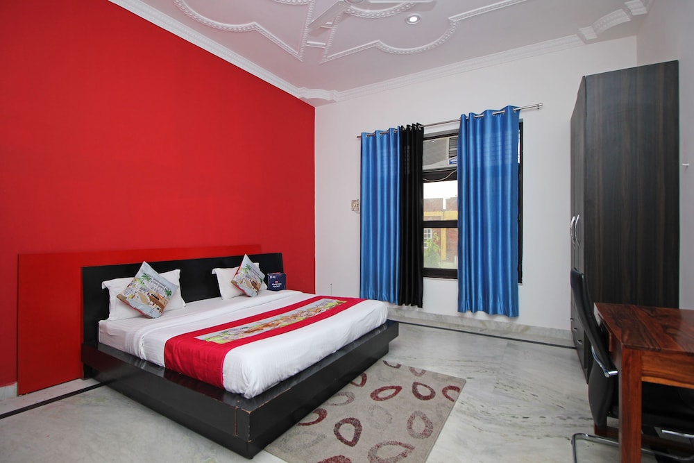 OYO 9076 Absin Hospitality 2 — hotel in Greater Noida