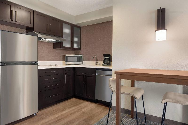 Residence Inn by Marriott Roseville - photo 14