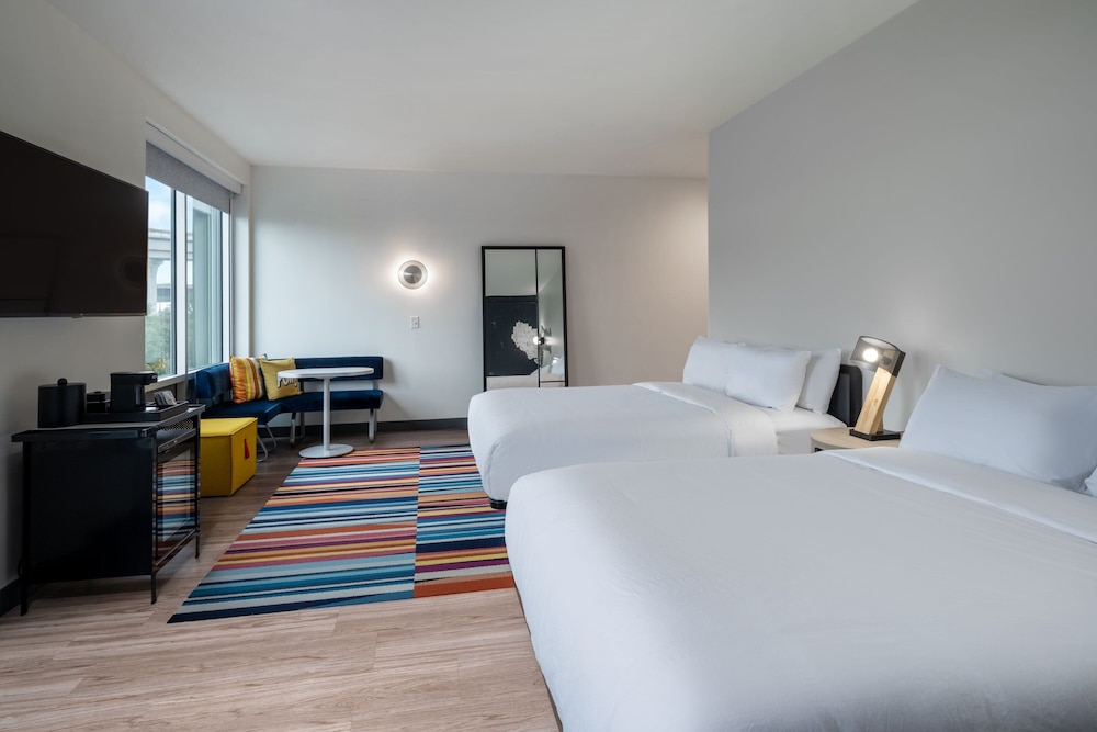 Aloft Austin South - photo 14