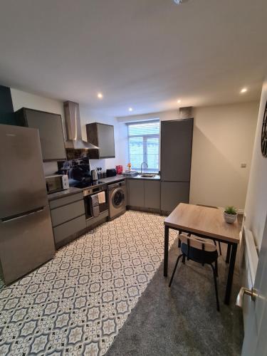 Cosy Mytholmroyd Getaway — 4-Star Luxury Hotel in Mytholmroyd, United Kingdom