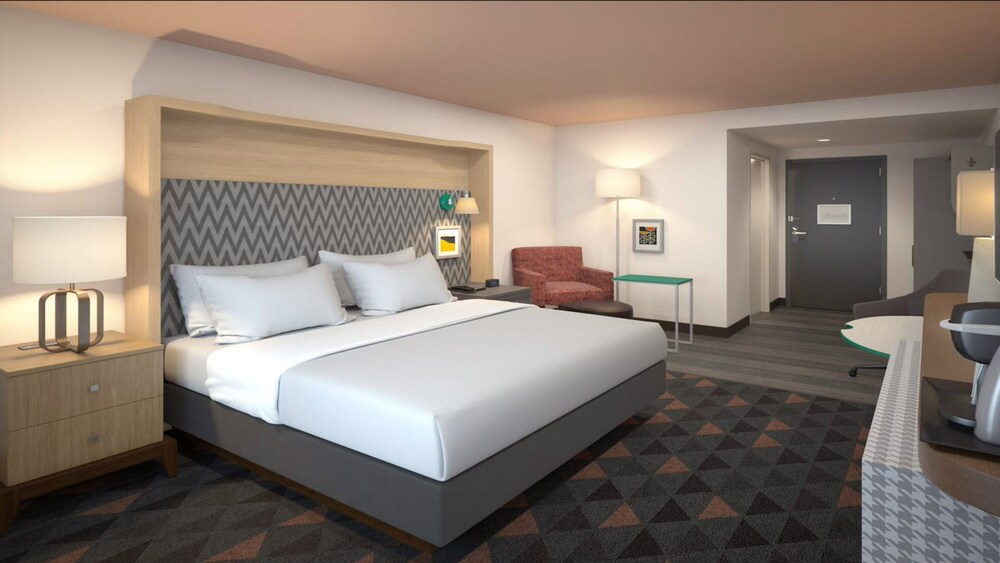 Holiday Inn Hotel & Suites Fayetteville W Fort Bragg Area by IHG - photo 5