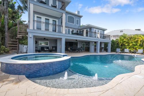 Mainsail in Siesta Key, United States