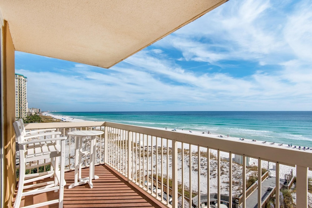 Pelican Beach Resort 501 - photo 31