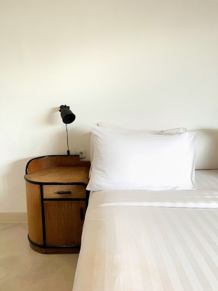 Lovely 2BR Villa Close to The Beach — 4-Star Luxury Hotel in Seminyak, Indonesia