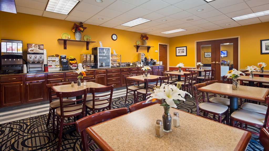 Best Western The Inn At The Fairgrounds - photo 16