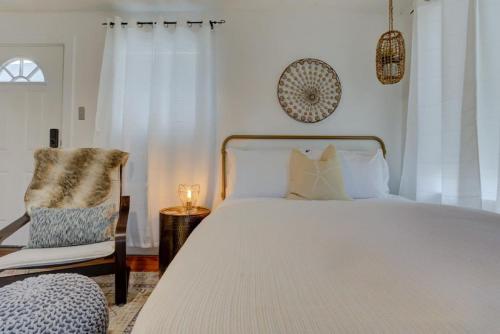 Studio Oasis Private Patio Super Walkable Midtown in Memphis, United States