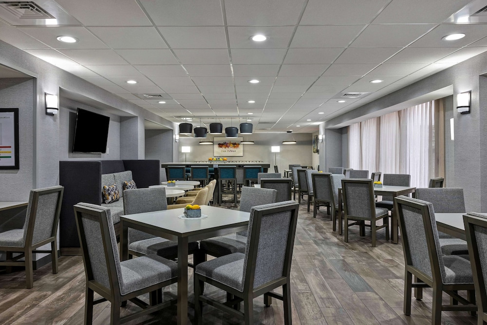 Hampton Inn San Antonio Downtown - photo 36