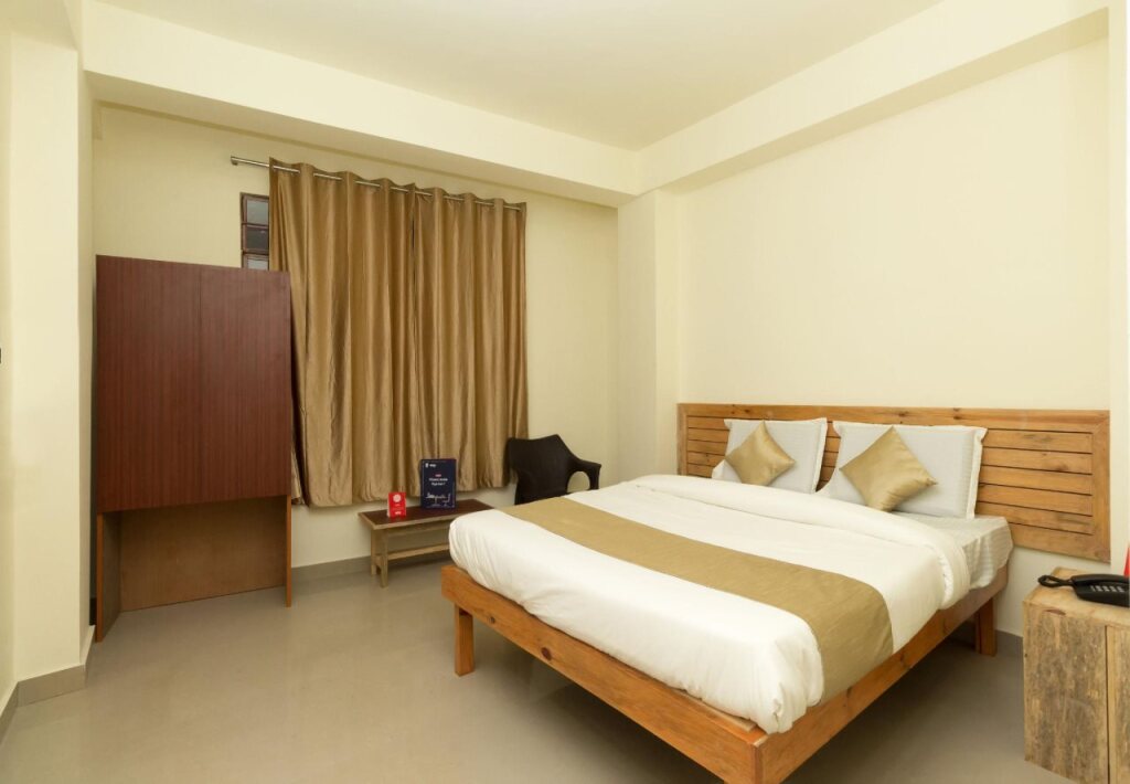 Oyo 10796 Hotel Travellers Inn in Shillong, India
