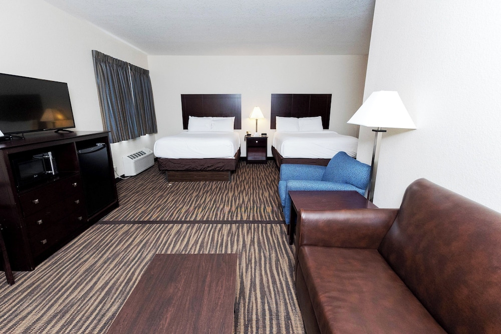 Cobblestone Inn & Suites Maryville - photo 49