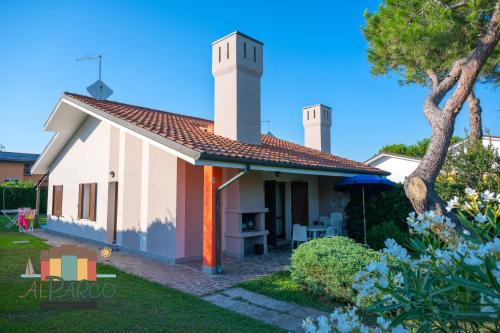 Villa Aurora — 4-Star Luxury Hotel in None, Italy