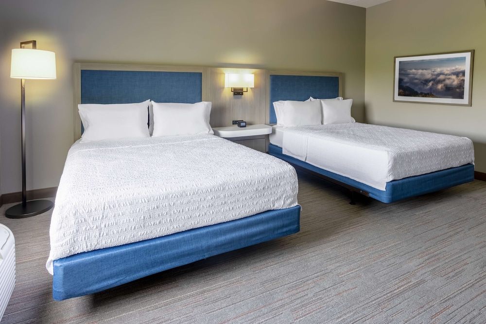 Hampton Inn Harriman Woodbury - photo 9
