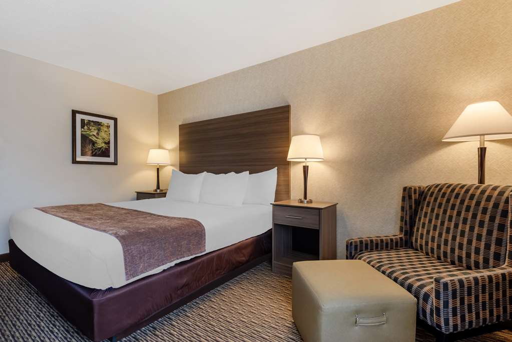Best Western Spooner Riverplace - photo 13