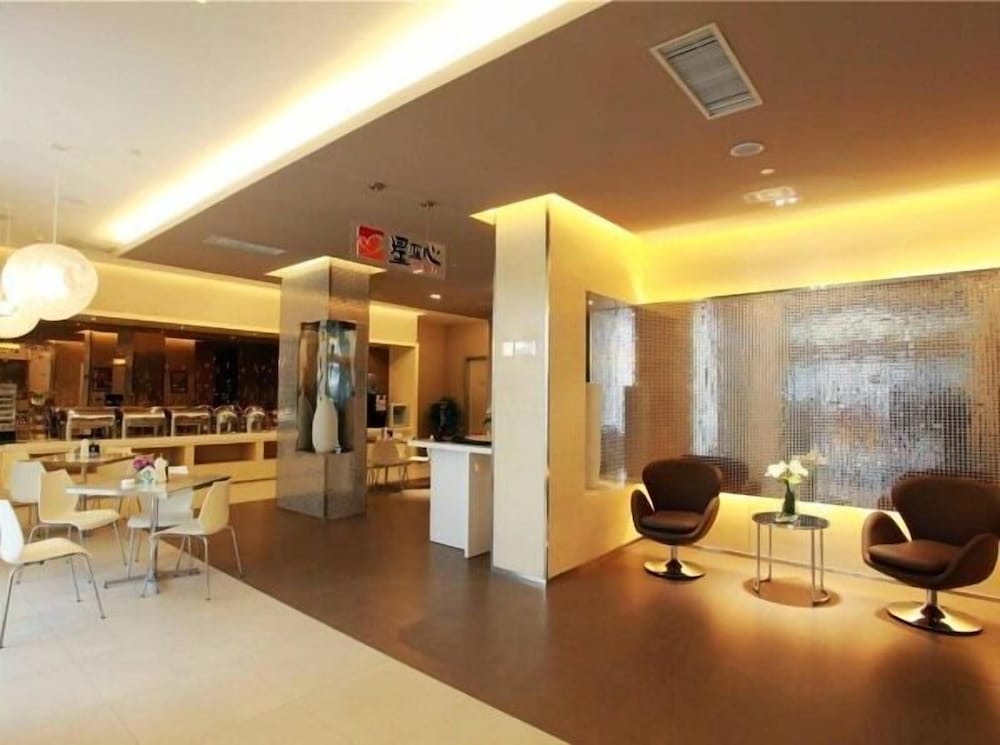 Jinjiang Inn Jiaozuo Jianshe Road High Speed Railway Station — hotel in Jiaozuo