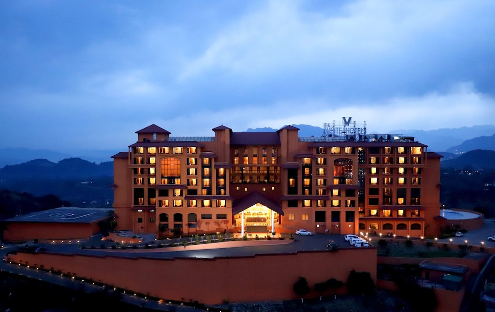 The White Hotel Katra a member of Radisson Individuals in Katra, India