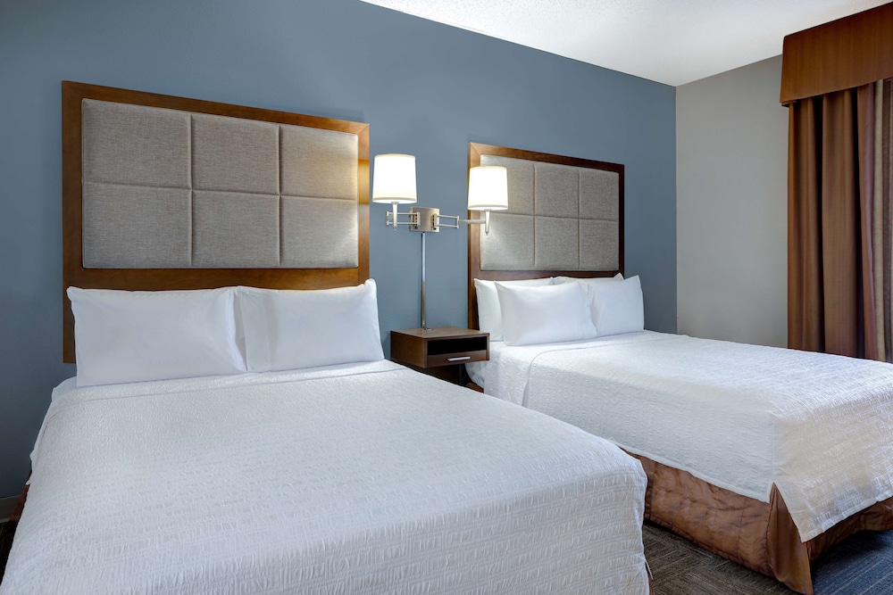 Hampton Inn Victoria - photo 15