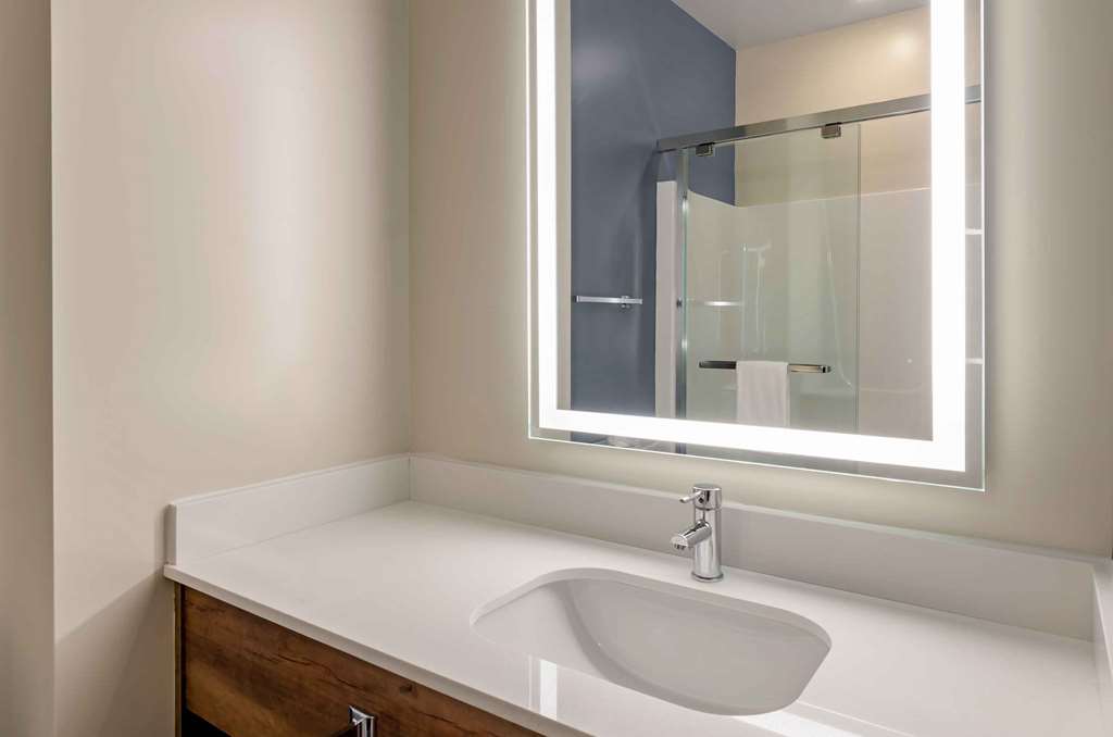 Extended Stay America Premier Suites Harrisonburg - photo 17