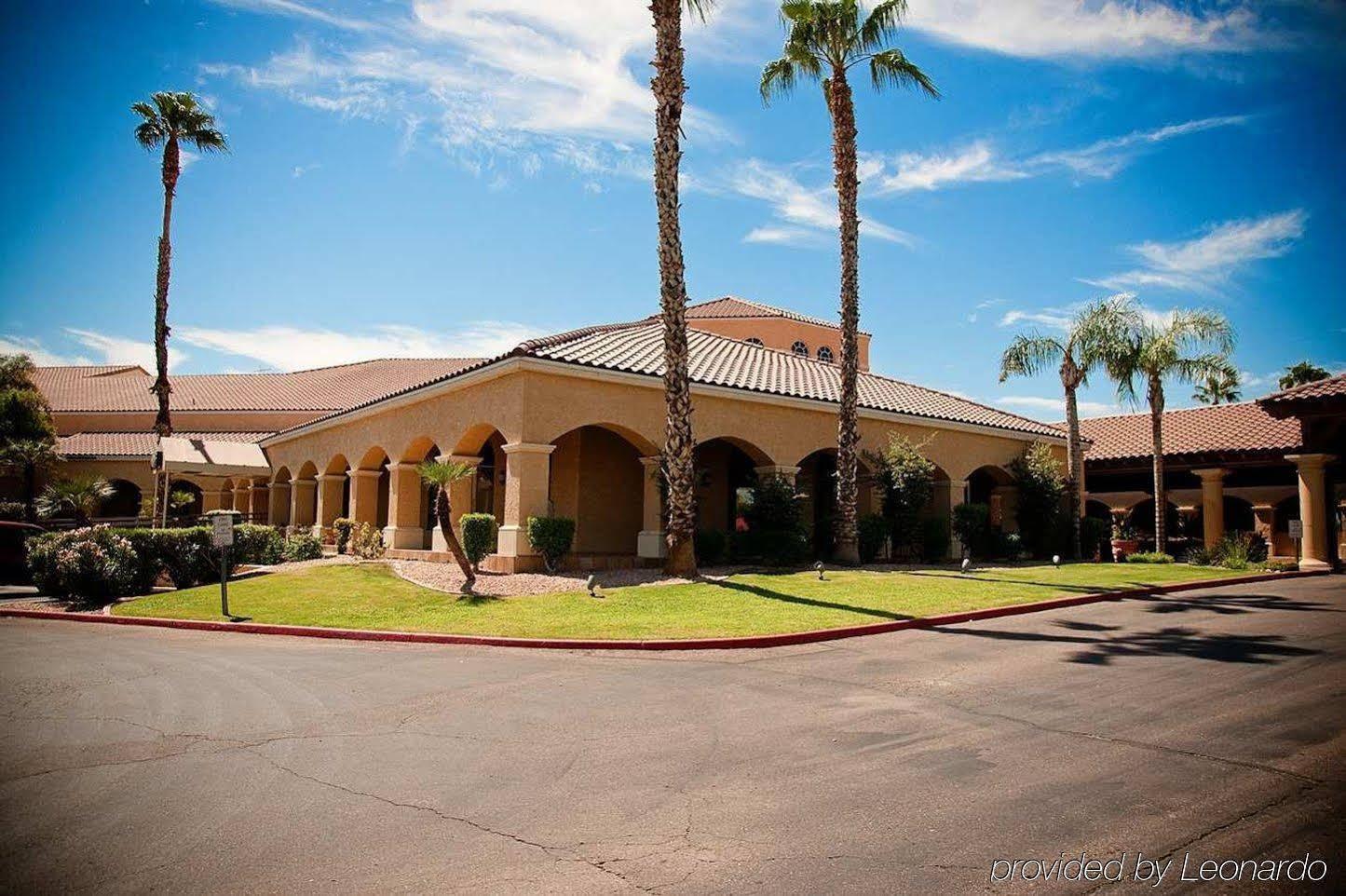 Embassy Suites Phoenix North - featured photo