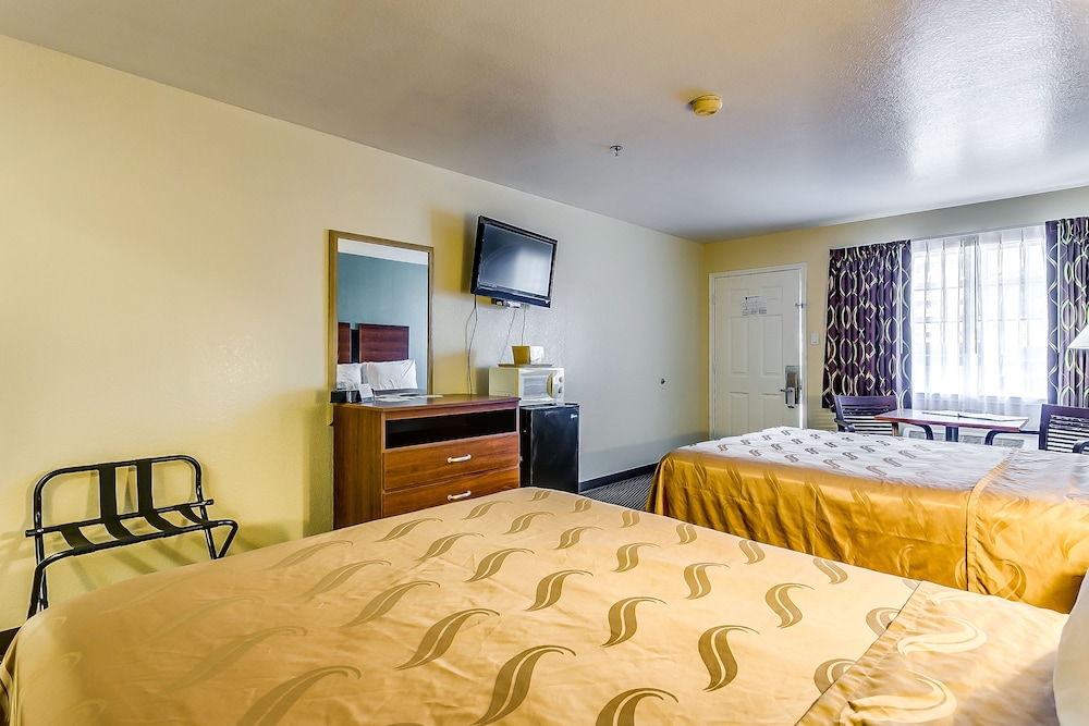 Baymont by Wyndham Willow Park - photo 9