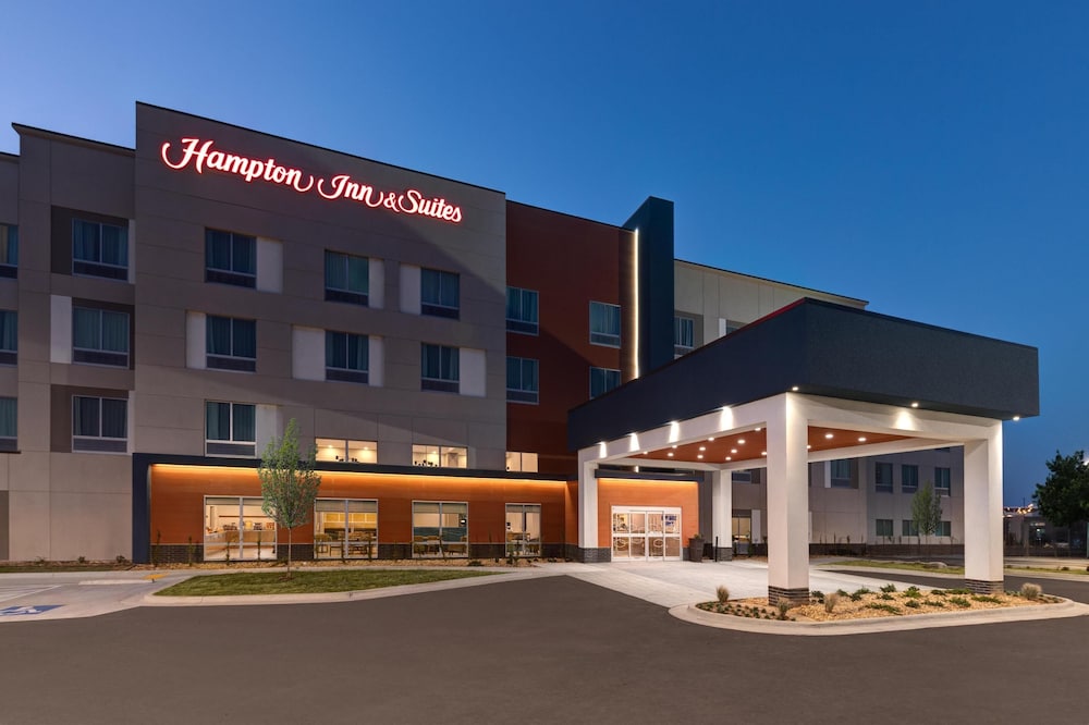 Hampton Inn & Suites by Hilton Little Rock Airport - photo 37