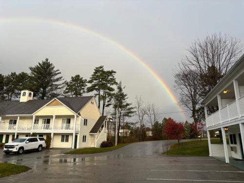 Golden Gables Inn Dazzler Select by Wyndham - photo 49