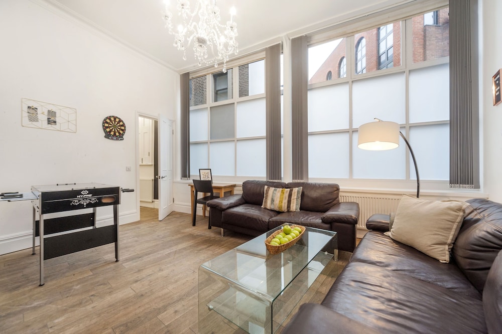 Urban Stay Oxford Street Mansion — 4-Star Luxury Hotel in London, United Kingdom