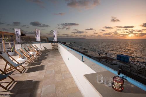 Zarqa Luxury Suites Couples Only in Acre, Israel