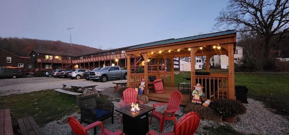 Ohiopyle Suites — Morgantown