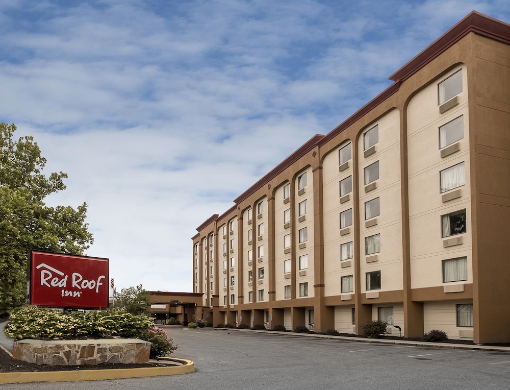 Red Roof Inn Hartford New Britain - photo 35
