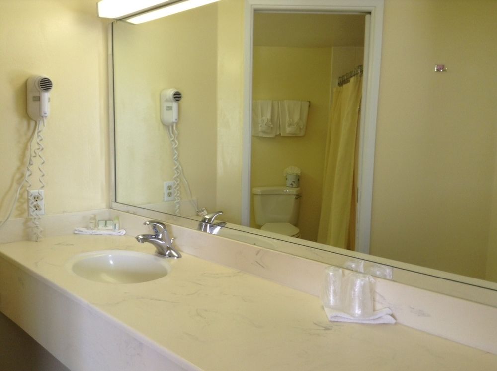 Seaspray Resort Ltd - photo 36