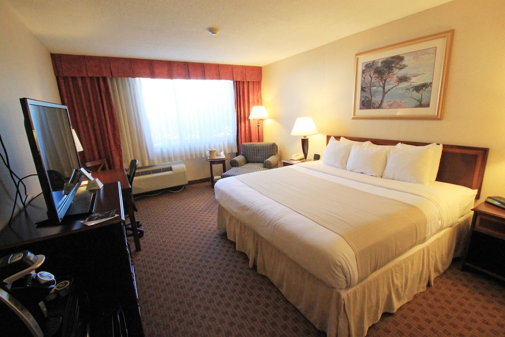 Fireside Inn & Suites Portland - photo 64