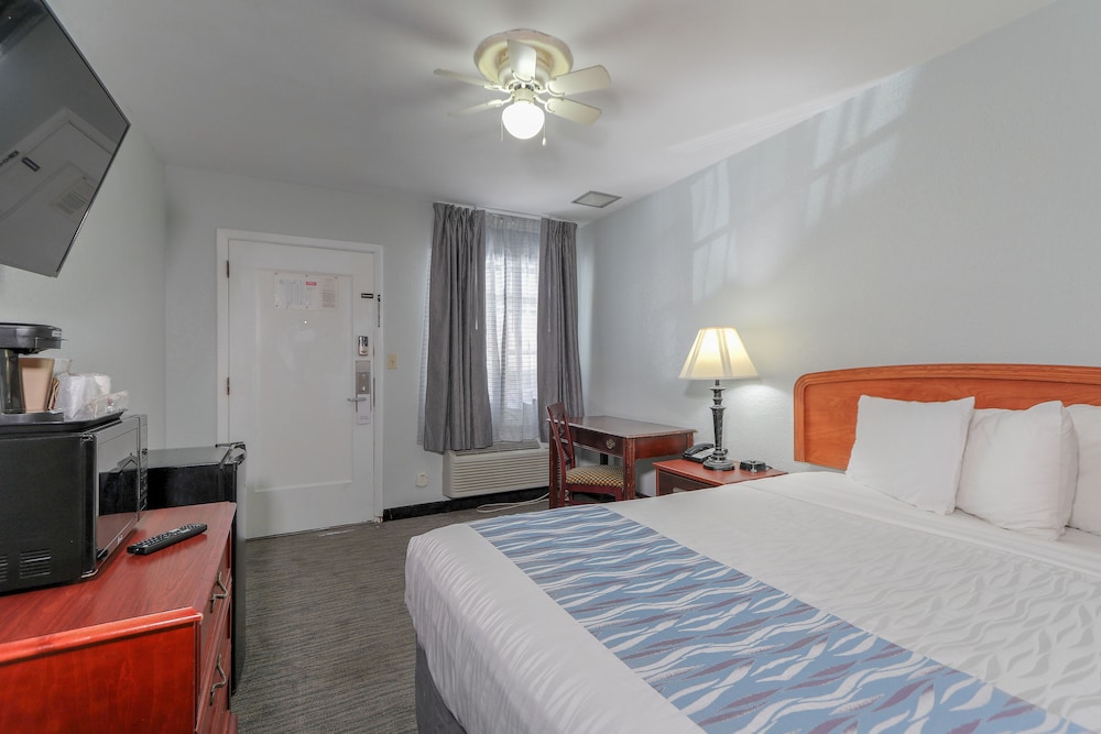 Belle Aire Motel - photo 14