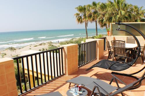 Romana Playa — 4-Star Luxury Hotel in Marbella, Spain