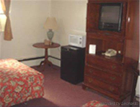 Morgantown Motel - photo 3