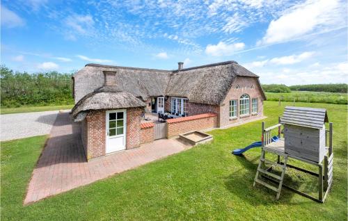 Stunning Home In Ulfborg With Sauna — 5-Star Luxury Hotel in Ulfborg, Denmark