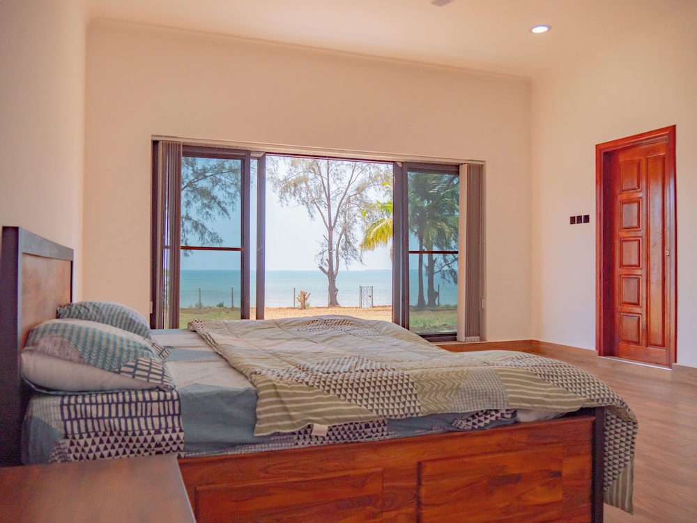 Mwambani Beach Villas — 4-Star Luxury Hotel in Tanga, Tanzania
