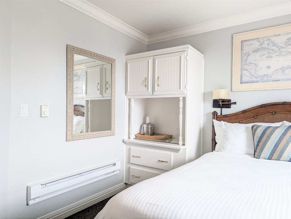 Capitola Hotel - photo 33