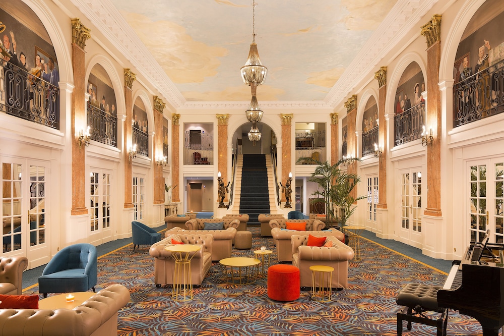 Oceania LUnivers Tours