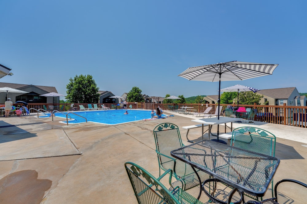 Branson Condo w Lake Access Resort Amenities - photo 26