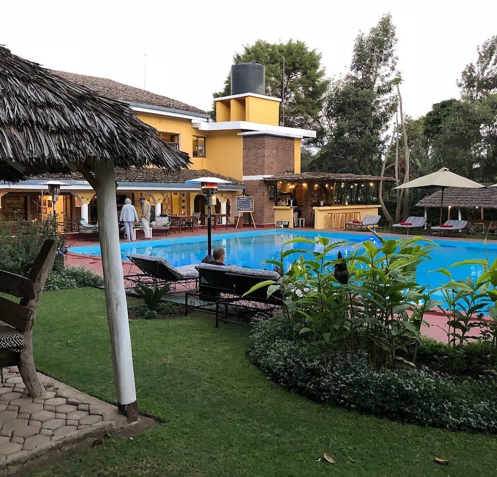 Ilboru Safari Lodge — 5-Star Luxury Hotel in Arusha, Tanzania