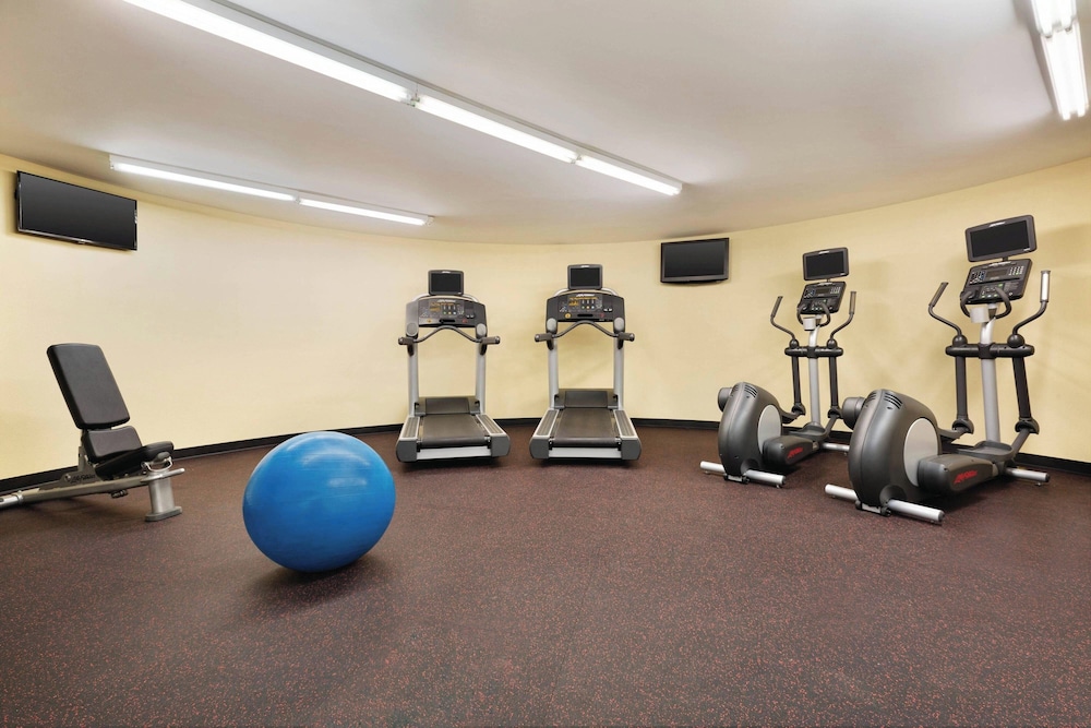 TownePlace Suites By Marriott Denver Downtown - photo 12