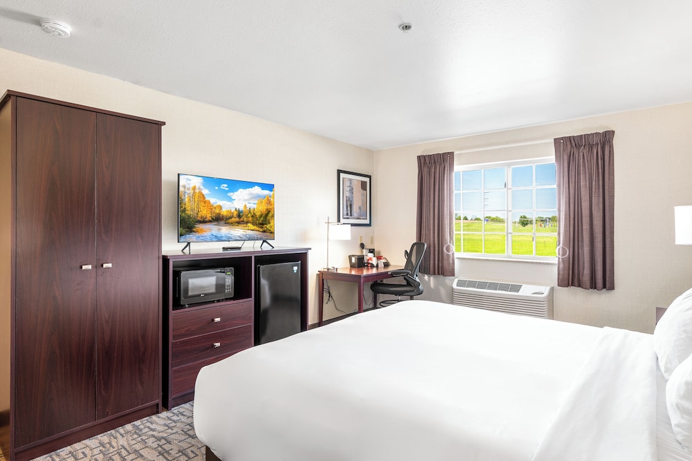 Boarders Inn & Suites Shawano - photo 13