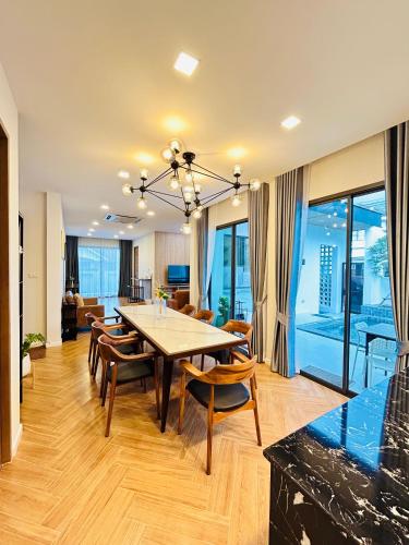 Nanapoolvilla Ruamchok — 4-Star Luxury Hotel in Chiang Mai, Thailand